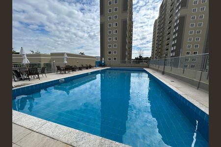 Apartamento à venda com 40m², 2 quartos e sem vagaÁrea comum - Piscina