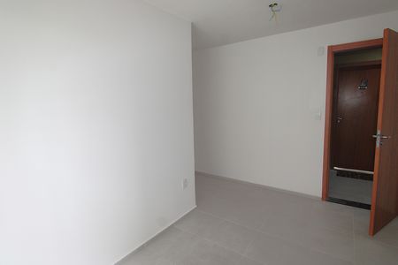 Sala de apartamento para alugar com 2 quartos, 40m² em Inhaúma, Rio de Janeiro