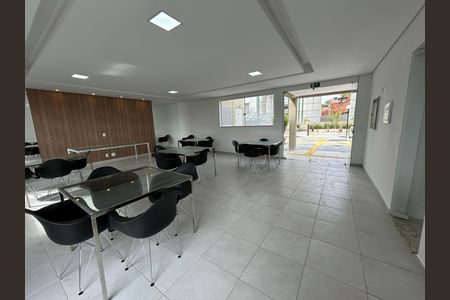 Apartamento à venda com 40m², 2 quartos e sem vagaÁrea comum - Salão de festas