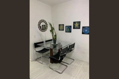 Apartamento à venda com 2 quartos, 57m² em Vila Mangalot, São Paulo