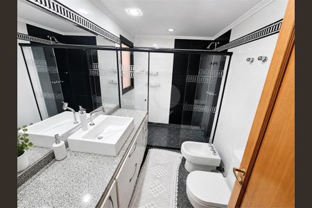 Apartamento à venda com 193m², 4 quartos e 3 vagas