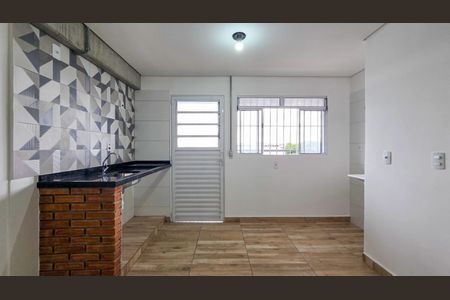 Studio para alugar com 20m², 1 quarto e sem vaga Studio para alugar com 20m², 1 quarto e sem vagaSala/Cozinha