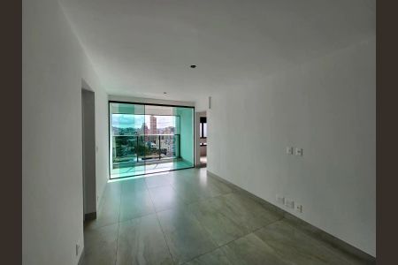 Apartamento à venda com 67m², 2 quartos e 2 vagas