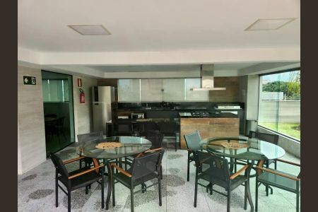 Apartamento à venda com 67m², 2 quartos e 2 vagas