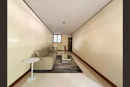 Apartamento à venda com 98m², 2 quartos e 1 vagaHall de entrada