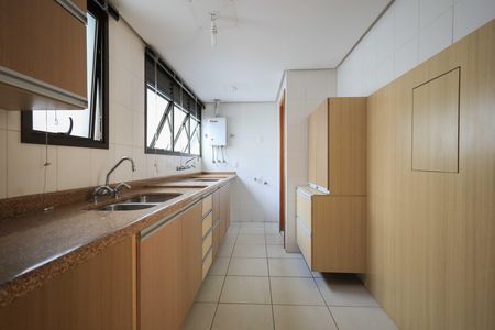 Apartamento à venda com 98m², 2 quartos e 1 vagaCozinha