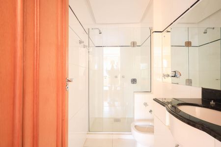 Apartamento à venda com 98m², 2 quartos e 1 vagaBanheiro da Suíte 1