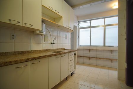 Apartamento para alugar com 133m², 2 quartos e sem vagaCozinha