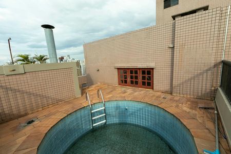 Apartamento à venda com 284m², 4 quartos e 3 vagas Apartamento à venda com 284m², 4 quartos e 3 vagasESPAÇO LASER COBERTURA PISCINA