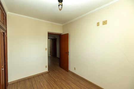 Apartamento à venda com 284m², 4 quartos e 3 vagas Apartamento à venda com 284m², 4 quartos e 3 vagasQUARTO 3
