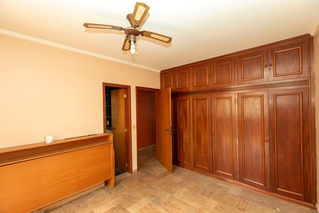 Apartamento à venda com 284m², 4 quartos e 3 vagas Apartamento à venda com 284m², 4 quartos e 3 vagasQUARTO COBERTURA SUITE