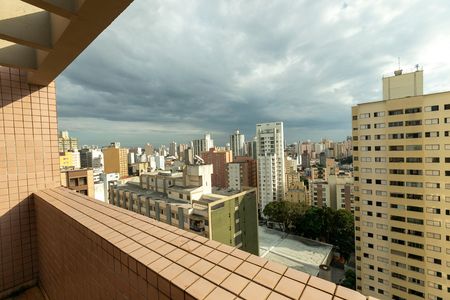 Apartamento à venda com 284m², 4 quartos e 3 vagas Apartamento à venda com 284m², 4 quartos e 3 vagasQUARTO COBERTURA SUITE