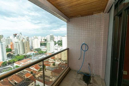 Apartamento à venda com 284m², 4 quartos e 3 vagas Apartamento à venda com 284m², 4 quartos e 3 vagasVARANDA
