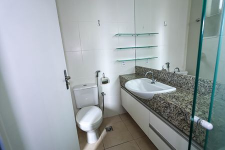 Apartamento para alugar com 85m², 3 quartos e 2 vagasBanheiro da Suíte