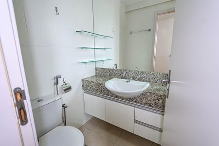 Apartamento para alugar com 85m², 3 quartos e 2 vagasBanheiro da Suíte