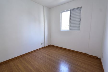 Apartamento para alugar com 85m², 3 quartos e 2 vagasQuarto 2