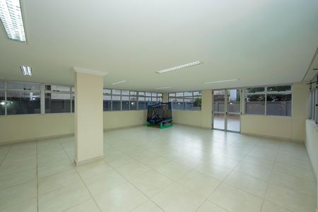 Apartamento à venda com 203m², 3 quartos e 2 vagas Apartamento à venda com 203m², 3 quartos e 2 vagasSALAO DE FESTAS