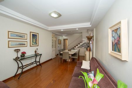 Apartamento à venda com 203m², 3 quartos e 2 vagas Apartamento à venda com 203m², 3 quartos e 2 vagasSALA