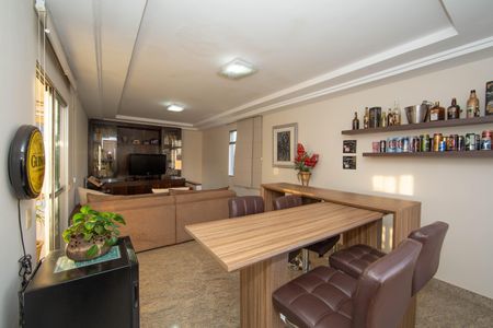 SALA de apartamento à venda com 3 quartos, 203m² em Cruzeiro, Belo Horizonte