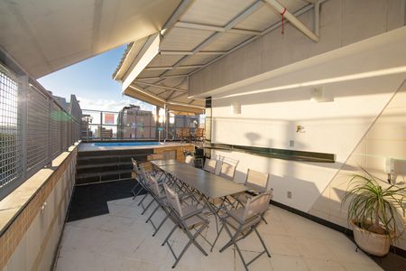 Apartamento à venda com 203m², 3 quartos e 2 vagas