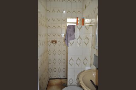 Casa à venda com 112m², 2 quartos e 1 vagaBanheiro