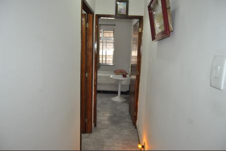 Casa à venda com 112m², 2 quartos e 1 vagaCorredor