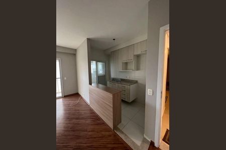 Apartamento para alugar com 1 quarto, 50m² em Empresarial 18 do Forte, Barueri