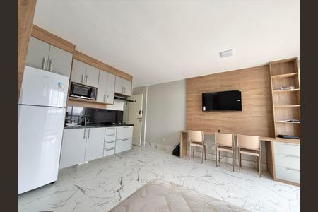 Kitnet/Studio para alugar com 1 quarto, 31m² em Butantã, São Paulo
