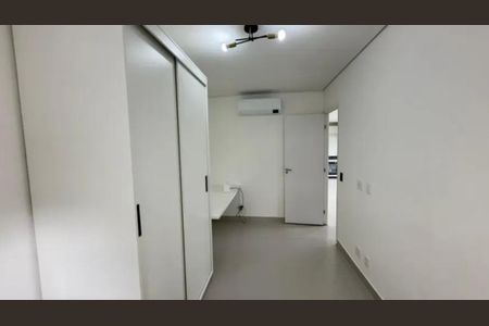 Quarto de apartamento para alugar com 2 quartos, 70m² em Alphaville, Barueri