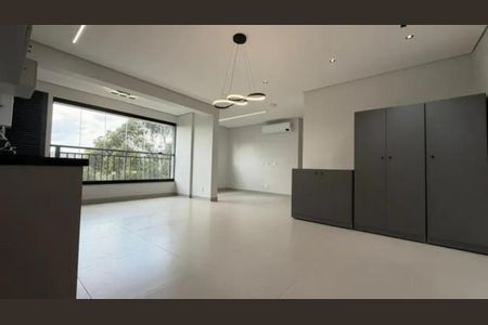 Sala de apartamento para alugar com 2 quartos, 70m² em Alphaville, Barueri