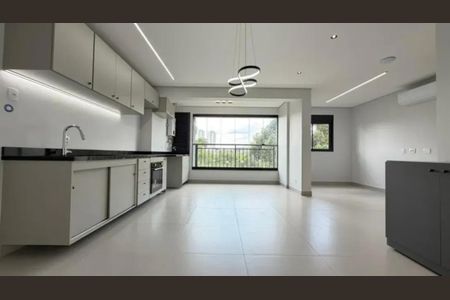 Cozinha de apartamento para alugar com 2 quartos, 70m² em Alphaville, Barueri