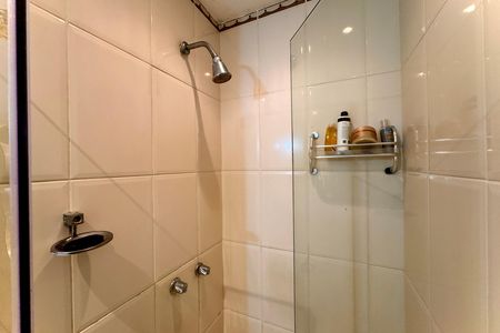 Apartamento para alugar com 107m², 2 quartos e sem vaga