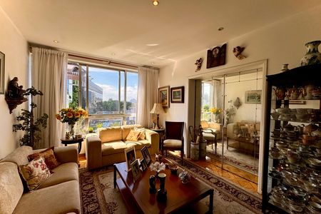 Apartamento para alugar com 107m², 2 quartos e sem vaga