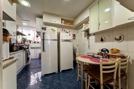 Apartamento para alugar com 107m², 2 quartos e sem vaga