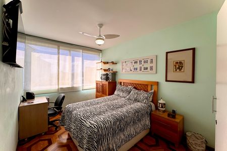 Apartamento para alugar com 107m², 2 quartos e sem vaga