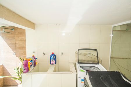 Casa à venda com 150m², 4 quartos e 2 vagasÁrea externa