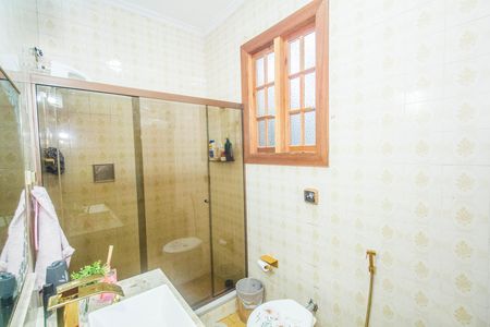 Casa à venda com 150m², 4 quartos e 2 vagasBanheiro