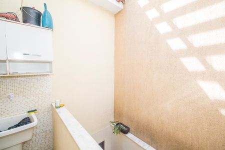 Casa à venda com 150m², 4 quartos e 2 vagasCozinha e Área de Serviço