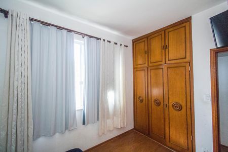 Casa à venda com 150m², 4 quartos e 2 vagasSuíte