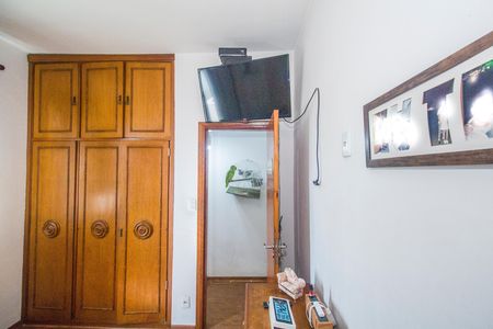 Casa à venda com 150m², 4 quartos e 2 vagasSuíte