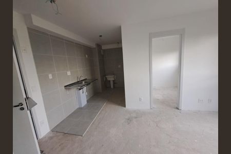 Foto 18 de apartamento à venda com 2 quartos, 38m² em Jardim São Luís, São Paulo