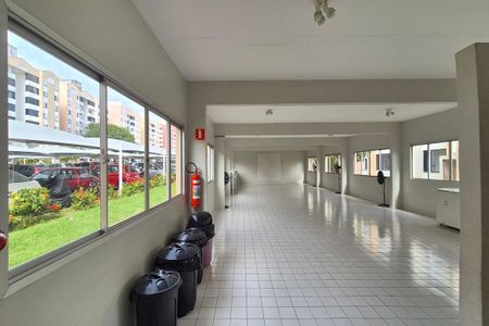 Apartamento à venda com 57m², 2 quartos e 1 vaga Apartamento à venda com 57m², 2 quartos e 1 vagaÁrea comum - Salão de festas