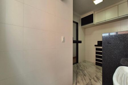 Apartamento à venda com 57m², 2 quartos e 1 vaga Apartamento à venda com 57m², 2 quartos e 1 vagaÁrea de Serviço