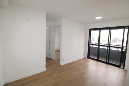Sala de apartamento para alugar com 2 quartos, 54m² em Jardim São Paulo, São Paulo