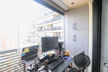 Apartamento à venda com 45m², 1 quarto e 1 vaga Apartamento à venda com 45m², 1 quarto e 1 vagaSacada