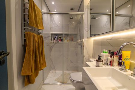 Apartamento à venda com 45m², 1 quarto e 1 vaga Apartamento à venda com 45m², 1 quarto e 1 vagaBanheiro da Suíte
