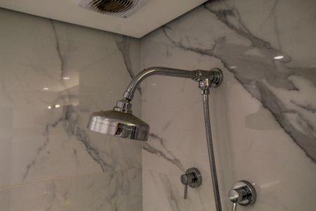 Apartamento à venda com 45m², 1 quarto e 1 vaga Apartamento à venda com 45m², 1 quarto e 1 vagaBanheiro da Suíte