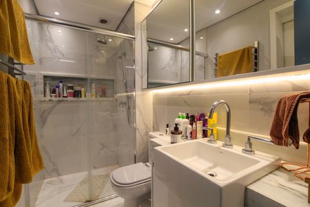 Apartamento à venda com 45m², 1 quarto e 1 vaga Apartamento à venda com 45m², 1 quarto e 1 vagaBanheiro da Suíte