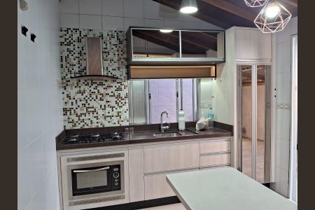 Cozinha de casa para alugar com 2 quartos, 80m² em Monte Verde, Florianópolis