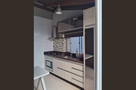 Cozinha de casa para alugar com 2 quartos, 80m² em Monte Verde, Florianópolis